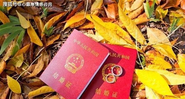 送领结婚证的最佳鲜花选择（新婚之喜）